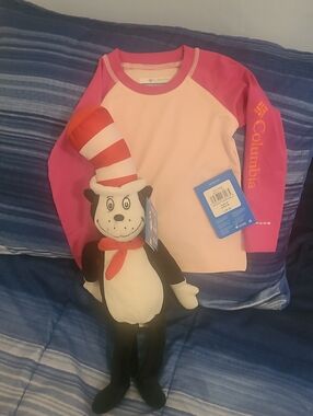 NWT Shirt/toy